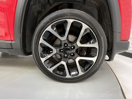 Jeep Compass 1.4T MultiAirII Limited Auto 4WD Euro 6 (s/s) 5dr 41