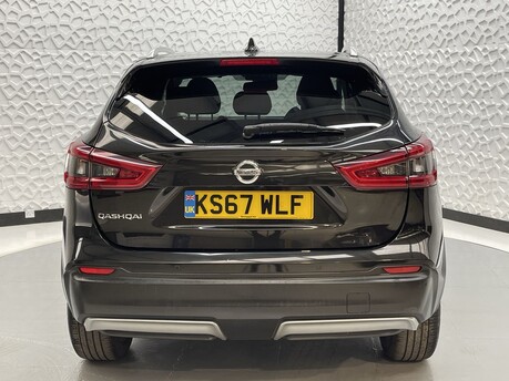 Nissan Qashqai 1.6 DIG-T N-Connecta Euro 6 (s/s) 5dr 6