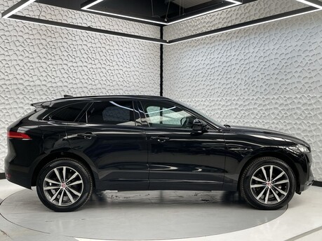 Jaguar F-Pace 2.0 D180 Chequered Flag Auto AWD Euro 6 (s/s) 5dr 8
