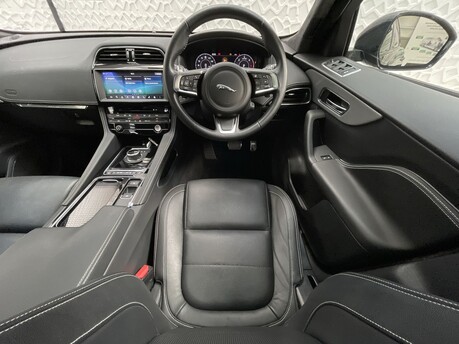 Jaguar F-Pace 2.0 D180 Chequered Flag Auto AWD Euro 6 (s/s) 5dr 13