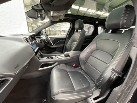 Jaguar F-Pace 2.0 D180 Chequered Flag Auto AWD Euro 6 (s/s) 5dr 12