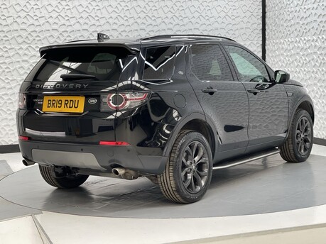 Land Rover Discovery Sport 2.0 TD4 Landmark Auto 4WD Euro 6 (s/s) 5dr 7