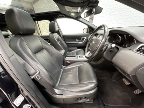 Land Rover Discovery Sport 2.0 TD4 Landmark Auto 4WD Euro 6 (s/s) 5dr 9