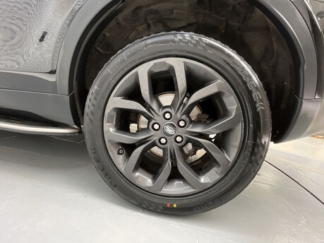 Land Rover Discovery Sport 2.0 TD4 Landmark Auto 4WD Euro 6 (s/s) 5dr 44