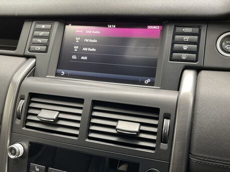 Land Rover Discovery Sport 2.0 TD4 Landmark Auto 4WD Euro 6 (s/s) 5dr 24