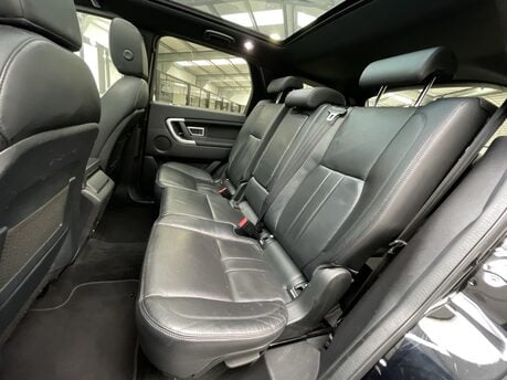 Land Rover Discovery Sport 2.0 TD4 Landmark Auto 4WD Euro 6 (s/s) 5dr 35