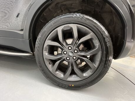 Land Rover Discovery Sport 2.0 TD4 Landmark Auto 4WD Euro 6 (s/s) 5dr 44