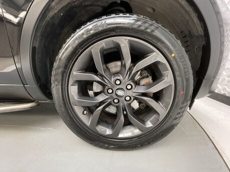 Land Rover Discovery Sport 2.0 TD4 Landmark Auto 4WD Euro 6 (s/s) 5dr 46