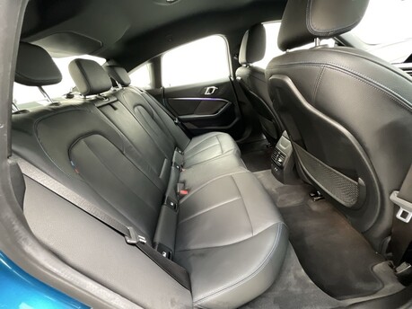 BMW 2 Series 1.5 218i M Sport Euro 6 (s/s) 4dr 35