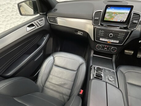 Mercedes-Benz GLE 2.1 GLE250d AMG Night Edition (Premium Plus) G-Tronic 4MATIC Euro 6 (s/s) 5 15