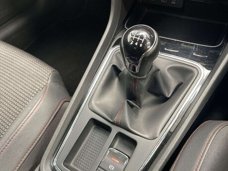 SEAT Leon 1.5 TSI EVO FR Euro 6 (s/s) 5dr 35