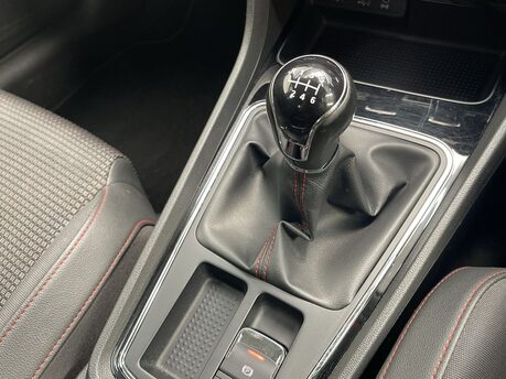 SEAT Leon 1.5 TSI EVO FR Euro 6 (s/s) 5dr 30