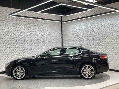 Maserati Ghibli 3.0D V6 ZF Euro 5 (s/s) 4dr 4