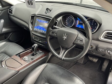 Maserati Ghibli 3.0D V6 ZF Euro 5 (s/s) 4dr 10
