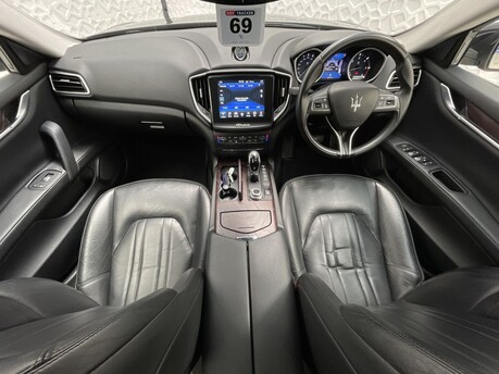 Maserati Ghibli 3.0D V6 ZF Euro 5 (s/s) 4dr 17