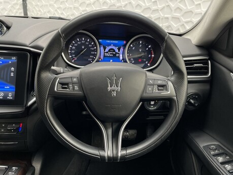 Maserati Ghibli 3.0D V6 ZF Euro 5 (s/s) 4dr 18
