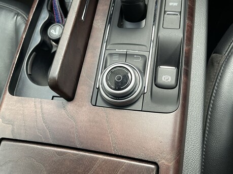Maserati Ghibli 3.0D V6 ZF Euro 5 (s/s) 4dr 31