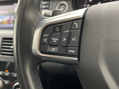 Land Rover Discovery Sport 2.0 TD4 Landmark Auto 4WD Euro 6 (s/s) 5dr 20