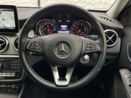 Mercedes-Benz GLA 1.6 GLA180 Urban Edition 7G-DCT Euro 6 (s/s) 5dr 18