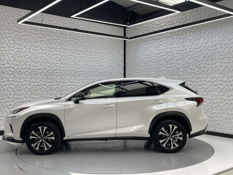Lexus NX 2.5 300h E-CVT 4WD Euro 6 (s/s) 5dr 4