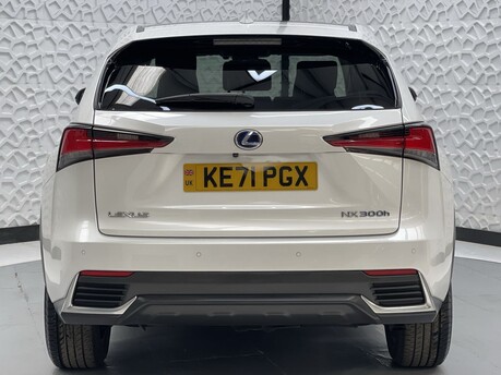 Lexus NX 2.5 300h E-CVT 4WD Euro 6 (s/s) 5dr 6