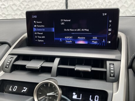 Lexus NX 2.5 300h E-CVT 4WD Euro 6 (s/s) 5dr 23