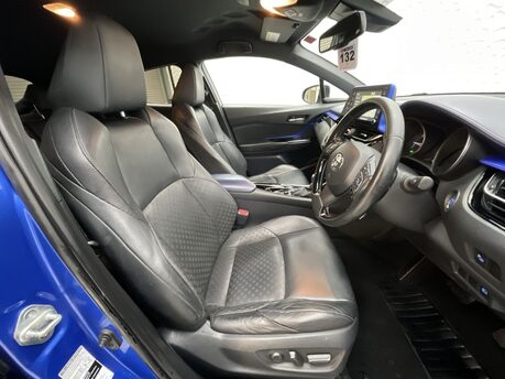 Toyota C-HR 1.8 VVT-h Dynamic CVT Euro 6 (s/s) 5dr 9