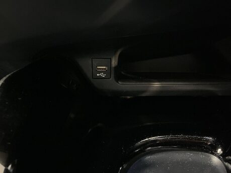 Toyota C-HR 1.8 VVT-h Dynamic CVT Euro 6 (s/s) 5dr 32