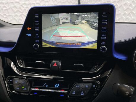 Toyota C-HR 1.8 VVT-h Dynamic CVT Euro 6 (s/s) 5dr 8