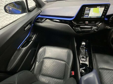 Toyota C-HR 1.8 VVT-h Dynamic CVT Euro 6 (s/s) 5dr 27