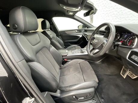 Audi A6 2.0 TDI 40 S line S Tronic quattro Euro 6 (s/s) 5dr 9