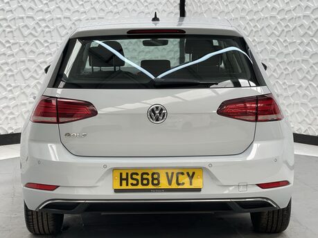 Volkswagen Golf 2.0 TDI SE Nav DSG Euro 6 (s/s) 5dr 6