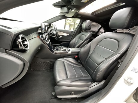 Mercedes-Benz C Class 2.1 C220d AMG Line (Premium) 7G-Tronic+ Euro 6 (s/s) 4dr 12