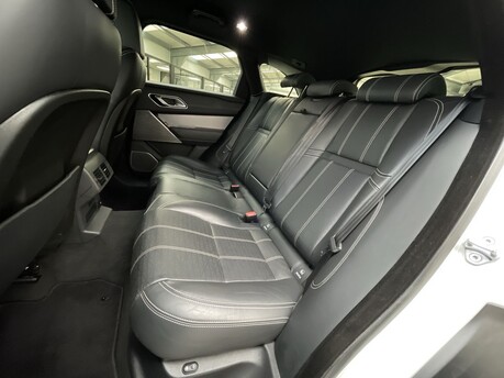 Land Rover Range Rover Velar 2.0 D180 R-Dynamic HSE Auto 4WD Euro 6 (s/s) 5dr 34