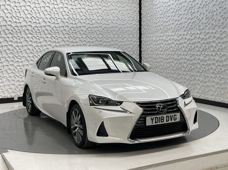Lexus Is 2.5 300h Advance E-CVT Euro 6 (s/s) 4dr