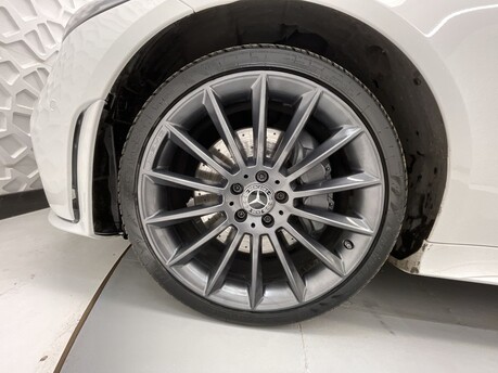 Mercedes-Benz CLS 2.9 CLS350d AMG Line (Premium Plus) Coupe G-Tronic 4MATIC Euro 6 (s/s) 4dr 43
