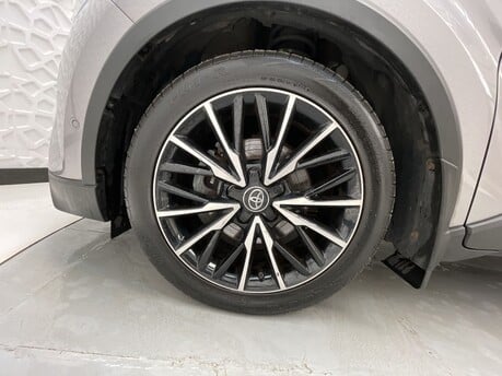 Toyota C-HR 1.8 VVT-h Excel CVT Euro 6 (s/s) 5dr 40