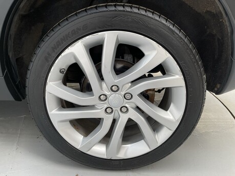 Land Rover Discovery Sport 2.0 TD4 HSE Luxury Auto 4WD Euro 6 (s/s) 5dr 42