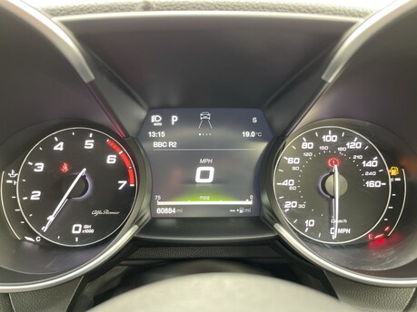 Alfa Romeo Giulia 2.0T Super Auto Euro 6 (s/s) 4dr 21