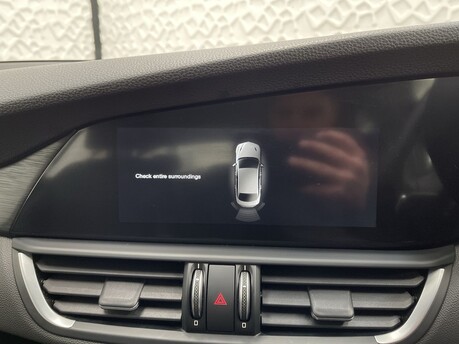 Alfa Romeo Giulia 2.0T Super Auto Euro 6 (s/s) 4dr 25