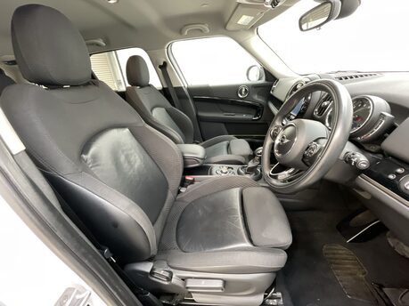 Mini Countryman 1.5 Cooper Auto 6Spd ALL4 Euro 6 (s/s) 5dr 9