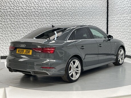 Audi A3 2.0 TDI 35 S line S Tronic Euro 6 (s/s) 4dr 7