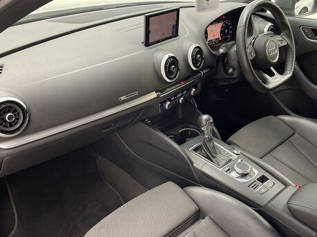 Audi A3 2.0 TDI 35 S line S Tronic Euro 6 (s/s) 4dr 11