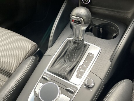 Audi A3 2.0 TDI 35 S line S Tronic Euro 6 (s/s) 4dr 29