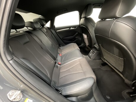 Audi A3 2.0 TDI 35 S line S Tronic Euro 6 (s/s) 4dr 31