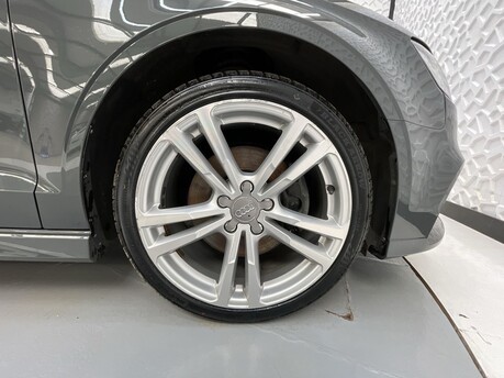 Audi A3 2.0 TDI 35 S line S Tronic Euro 6 (s/s) 4dr 41