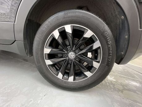 Volkswagen T-Cross 1.0 TSI S Euro 6 (s/s) 5dr 39