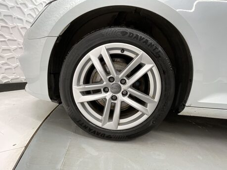 Audi A4 2.0 TDI 35 SE S Tronic Euro 6 (s/s) 4dr 40