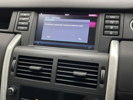 Land Rover Discovery Sport 2.0 SD4 HSE Black Auto 4WD Euro 6 (s/s) 5dr 25
