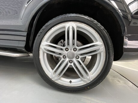 Audi Q7 3.0 TDIcd V6 S line Tiptronic quattro Euro 6 (s/s) 5dr 42